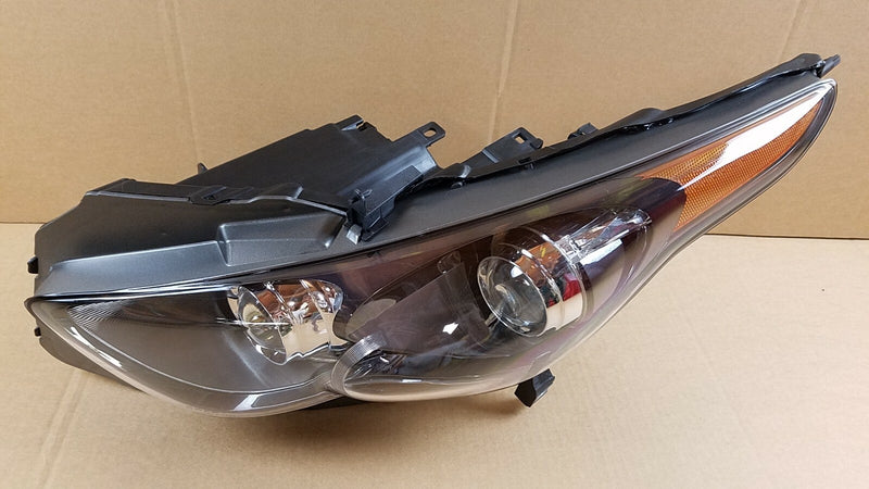 Load image into Gallery viewer, FOR 2009-2019 INFINITI FX35 QX70 LEFT DRIVER SIDE HEADLIGHT HEADLAMP W/ AFS
