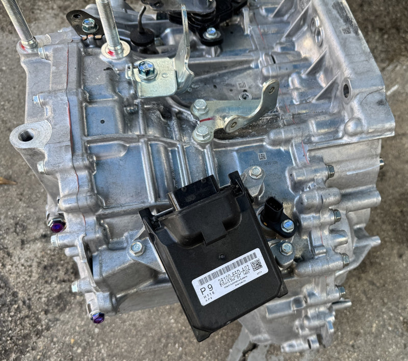 Load image into Gallery viewer, HONDA CIVIC FWD AUTO TRANSMISSION ASSEMBLY 25K MILES 2.0L 2022-2024 # NB1-TRS469
