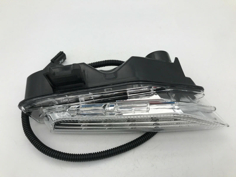 Load image into Gallery viewer, ⭐⭐ FOR INFINITI Q50 RIGHT PASSENGER SIDE TURN SIGNAL LIGHT LAMP BUMPER MOUNTED⭐⭐
