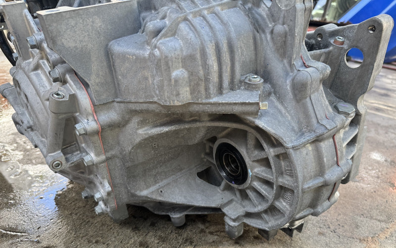 Load image into Gallery viewer, HYUNDAI SANTA FE AWD AUTO TRANSMISSION ASSY 21-23 58K MILES 2.5L # NB1-TRU467
