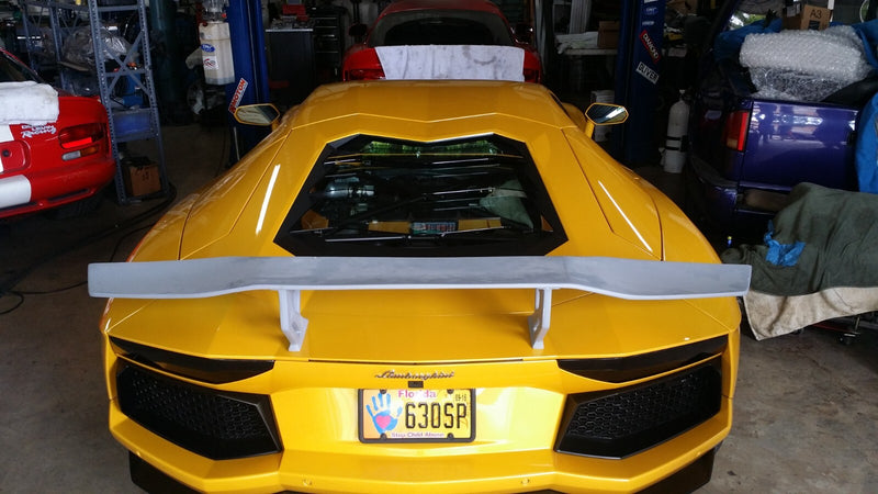 Load image into Gallery viewer, Rear Trunk Lid Wing Spoiler SV Style For Lamborghini Aventador 2012-2017
