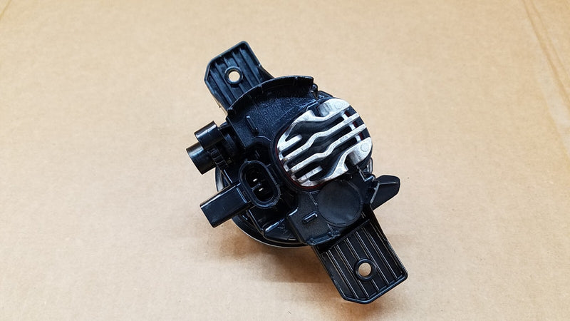Load image into Gallery viewer, FOR 2019 - 2020 NISSAN ALTIMA RIGHT PASSENGER SIDE LED FOG LIGHT LAMP
