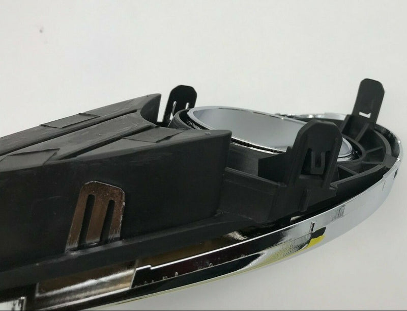 Load image into Gallery viewer, ⭐⭐ FOR INFINITI FX35 QX70 RIGHT PASSENGER FOG LIGHT LAMP BEZEL W/ CHROME MOLDING
