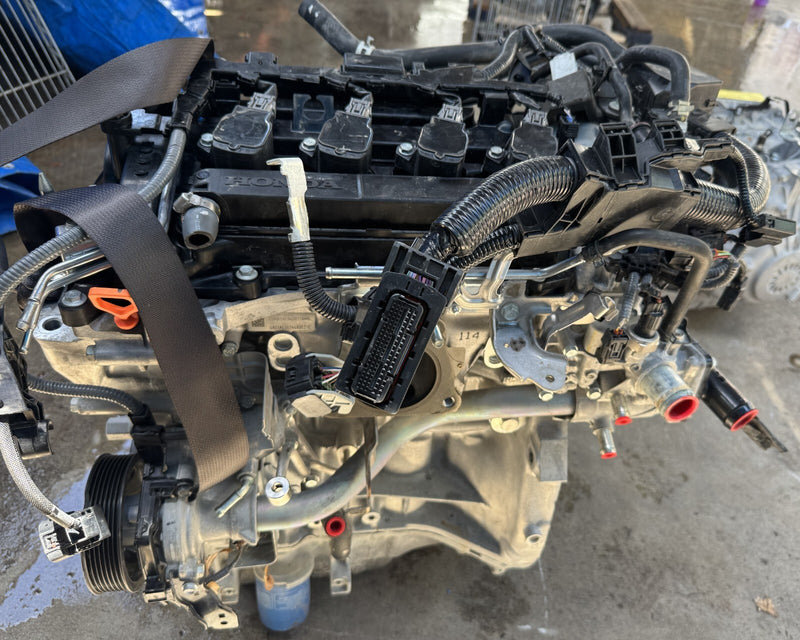 Load image into Gallery viewer, HONDA ACCORD FWD ENGINE MOTOR ASSEMBLY AUTO 3K 1.5L 2023-2024 # NB1-ES370
