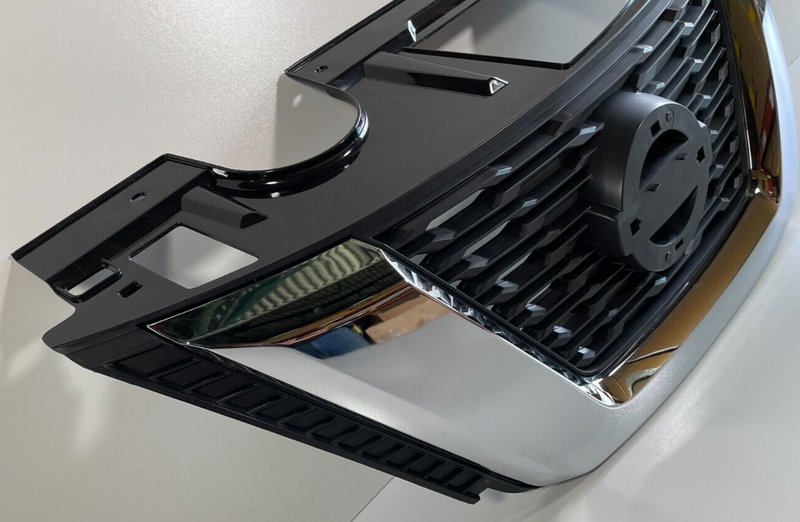 Load image into Gallery viewer, Front Bumper Grille W/ Chrome Molding W/O Emblem Nissan Rogue 2017-2018
