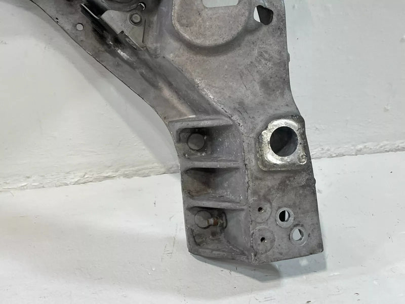 Load image into Gallery viewer, INFINITI FX37 FX50 RWD FRONT ENGINE SUBFRAME CROSSMEMBER CRADLE 2011-2013 #97311
