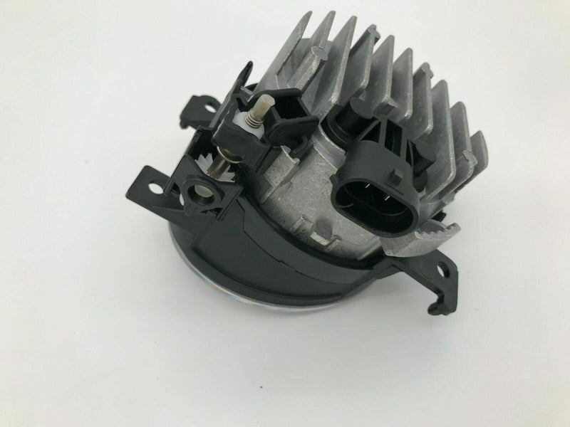 Load image into Gallery viewer, ⭐⭐ FOR 2019 - 2020 NISSAN MAXIMA MURANO RIGHT PASSENGER SIDE FOG LIGHT LAMP ⭐⭐
