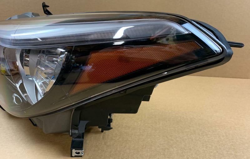 Load image into Gallery viewer, ⭐⭐ FOR 2015 - 2019 INFINITI Q70 LEFT DRIVER SIDE HEADLIGHT HEADLAMP NON AFS ⭐⭐

