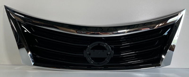 Load image into Gallery viewer, Front Bumper Upper Grille Chrome W/O Emblem Nissan Altima 2013-2015
