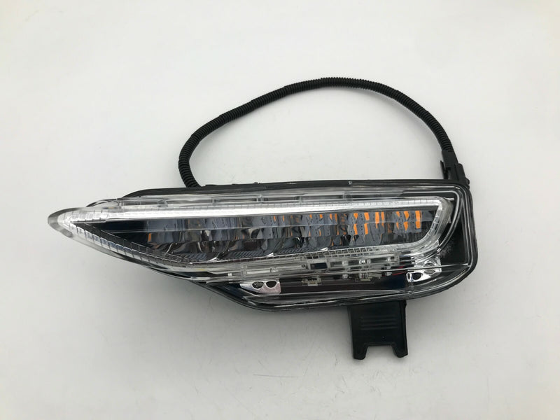 Load image into Gallery viewer, ⭐⭐ FOR INFINITI Q50 RIGHT PASSENGER SIDE TURN SIGNAL LIGHT LAMP BUMPER MOUNTED⭐⭐
