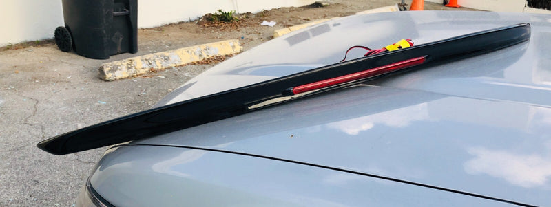 Load image into Gallery viewer, Trunk Lip Spoiler W/ Light Luxe-GT Style For Bentley Continental GT Coupe 05-11
