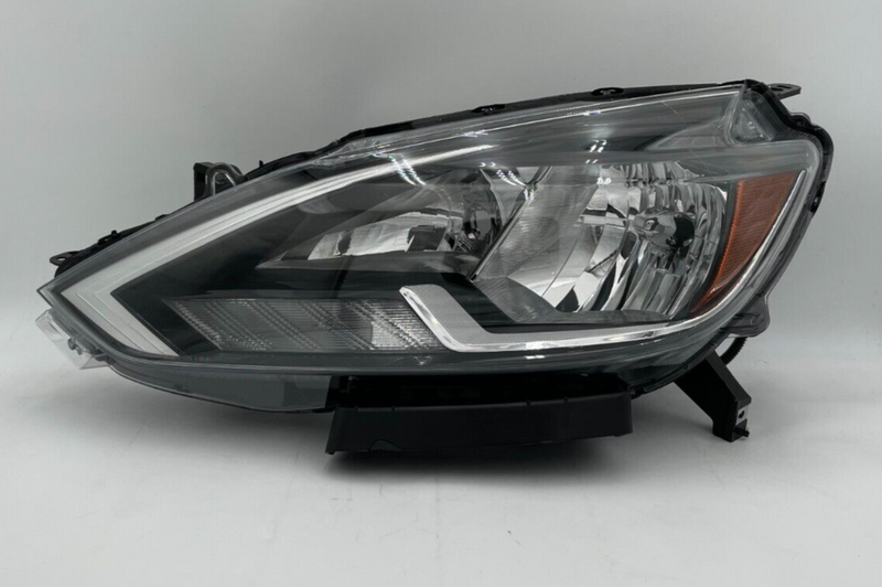 Load image into Gallery viewer, FOR 16-19 NISSAN SENTRA LEFT DRIVER SIDE HALOGEN HEADLIGHT HEADLAMP
