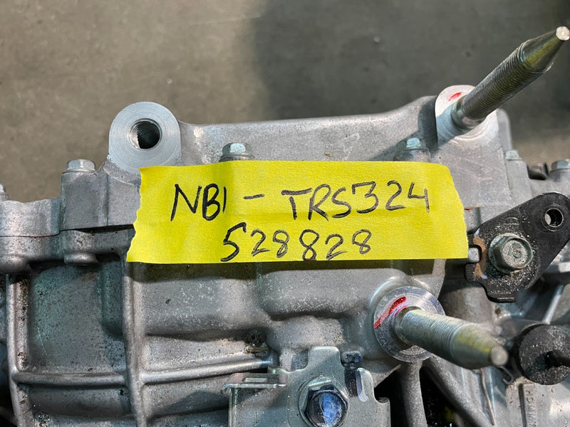Load image into Gallery viewer, HONDA CIVIC FWD AUTO TRANSMISSION ASSEMBLY 11K MILES 2.0L 2022-2024 # NB1-TRS324
