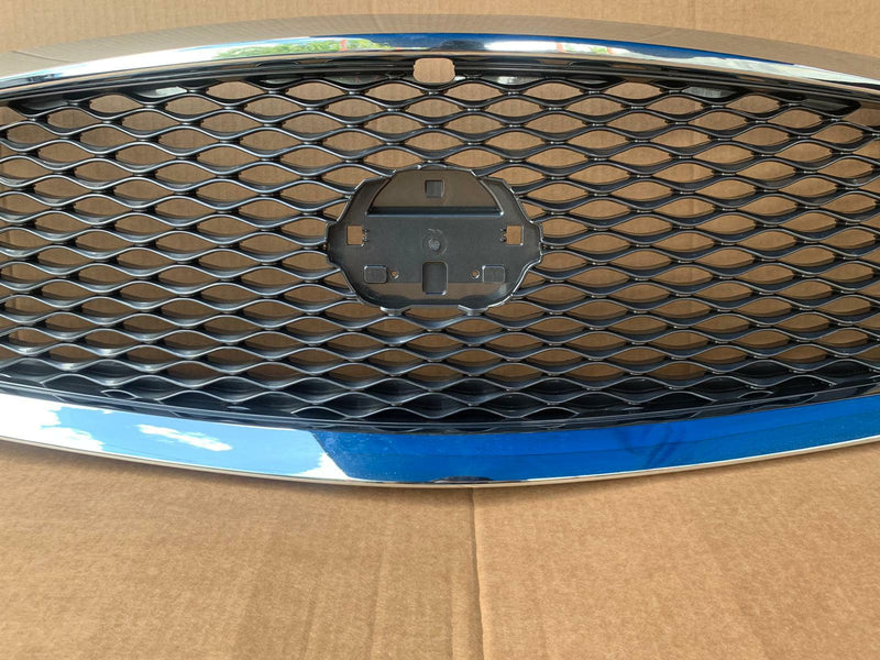 Load image into Gallery viewer, FOR 2015 - 2019 INFINITI Q70 Q70L FRONT BUMPER UPPER GRILLE W/ CAMERA OPTION
