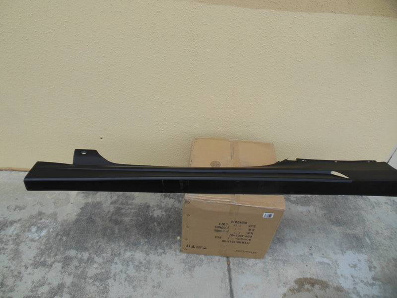 Load image into Gallery viewer, Side Skirt Set Pryor Style For Bentley Continental GT &amp; GTC 2005-2009 USA Made
