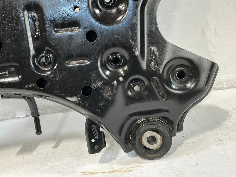 Load image into Gallery viewer, 20-25 HYUNDAI PALISADE FWD FRONT SUSPENSION SUBFRAME CROSSMEMBER CRADLE # 101399
