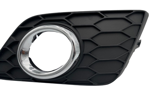 ⭐FOR 2016-2019 NISSAN SENTRA RIGHT PASSENGER SIDE FOG LIGHT LAMP BEZEL W/CHROME⭐