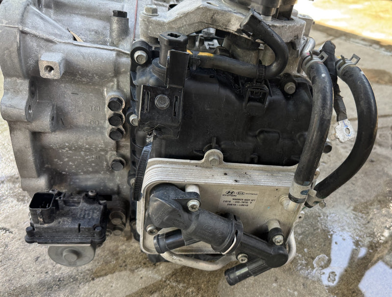 Load image into Gallery viewer, HYUNDAI SANTA FE AWD AUTO TRANSMISSION ASSY 21-23 58K MILES 2.5L # NB1-TRU467
