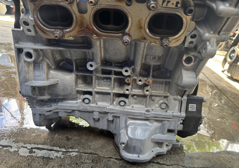 Load image into Gallery viewer, HYUNDAI PALISADE FWD AUTOMATIC ENGINE ASSEMBLY 20-23 56K MILES 3.8L # NB1-EU386
