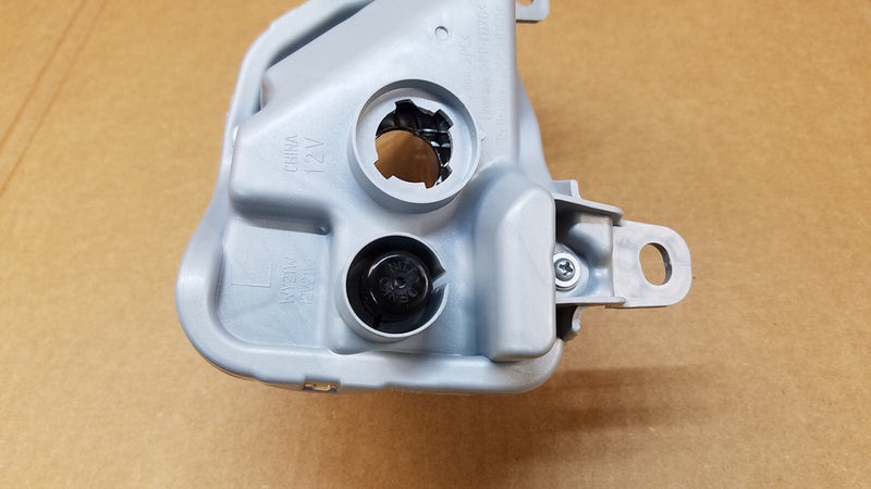 Load image into Gallery viewer, ⭐⭐ FOR NISSAN ALTIMA LEFT DRIVER SIDE BUMPER TURN SIGNAL PARK LIGHT LAMP ⭐⭐
