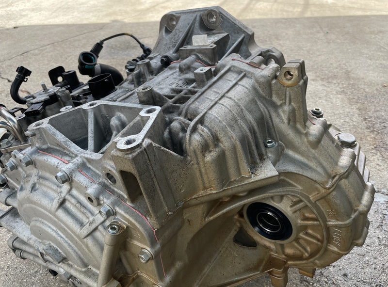Load image into Gallery viewer, HYUNDAI PALISADE FWD AUTO TRANSMISSION ASSY 20-22 150K MILES 3.8L # NB1-TRU463
