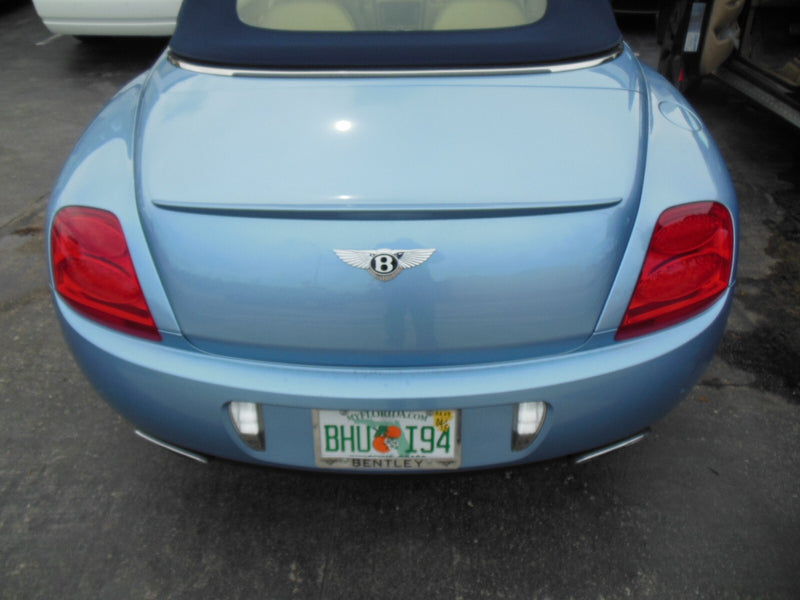 Load image into Gallery viewer, Small Trunk Lip Spoiler OE Style For Bentley Continental GT Convertible 05-11
