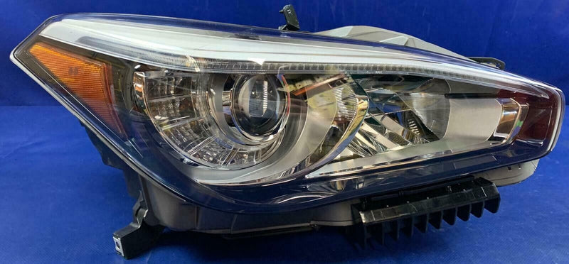 Load image into Gallery viewer, Headlight Headlamp Non AFS Right Passenger Side For Infiniti Q70 2015 - 2019
