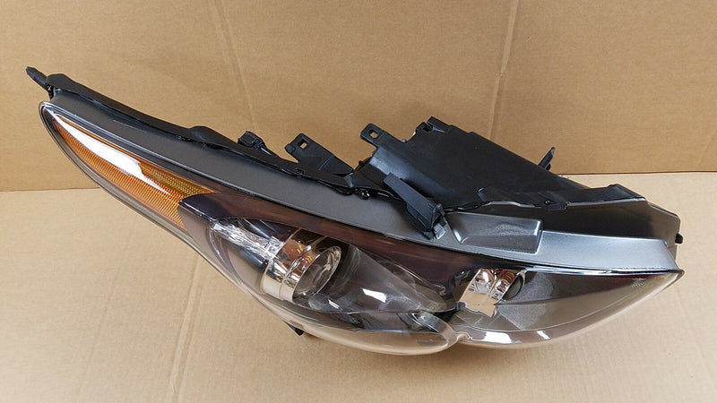 Load image into Gallery viewer, FOR 2009-2017 INFINITI FX35 QX70 RIGHT PASSENGER SIDE HEADLIGHT HEADLAMP W/AFS
