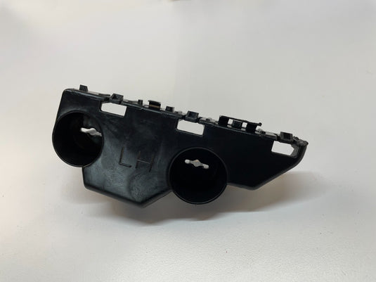 Front Left Driver Side Bumper Retainer Mount Bracket For Nissan Altima 2013-2015