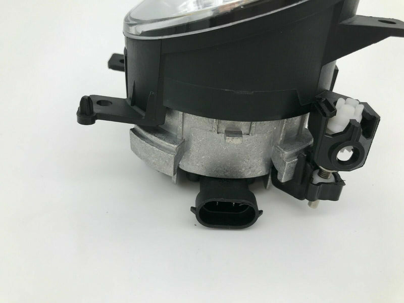Load image into Gallery viewer, ⭐⭐ FOR 2019 - 2020 NISSAN MAXIMA MURANO RIGHT PASSENGER SIDE FOG LIGHT LAMP ⭐⭐
