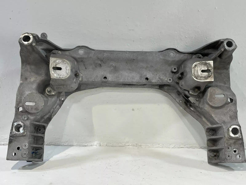 Load image into Gallery viewer, INFINITI FX37 FX50 RWD FRONT ENGINE SUBFRAME CROSSMEMBER CRADLE 2011-2013 #97311
