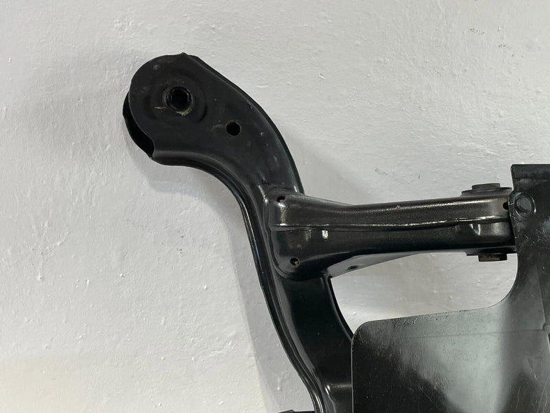 Load image into Gallery viewer, 2017-2019 INFINITI QX30 FWD REAR SUSPENSION SUBFRAME CROSSMEMBER CRADLE # 95385
