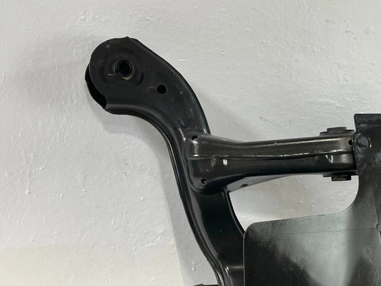 2017-2019 INFINITI QX30 FWD REAR SUSPENSION SUBFRAME CROSSMEMBER CRADLE