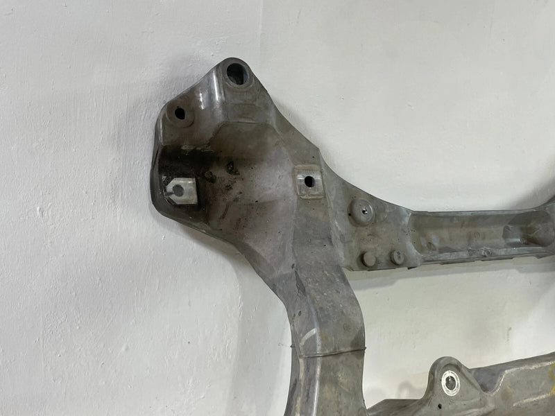 Load image into Gallery viewer, FRONT ENGINE SUB FRAME CROSSMEMBER CRADLE 14-22 INFINITI Q50 17-21 Q60 RWD 90483
