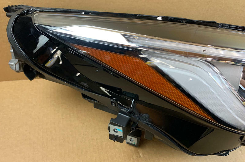 Load image into Gallery viewer, FOR INFINITI QX50 19-20 RIGHT PASSENGER SIDE HEADLIGHT HEADLAMP LED W/O ADAPTIVE
