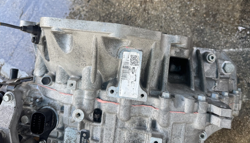 Load image into Gallery viewer, HYUNDAI PALISADE FWD AUTO TRANSMISSION ASSY 20-22 56K MILES 3.8L # NB1-TRU470
