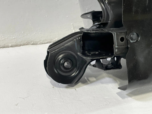 2017-2019 INFINITI QX30 FWD REAR SUSPENSION SUBFRAME CROSSMEMBER CRADLE