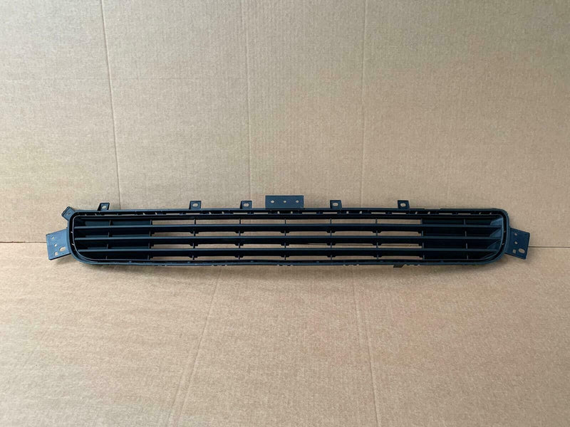 Load image into Gallery viewer, Front Bumper Lower Grille For Infiniti Q50 2014 - 2017
