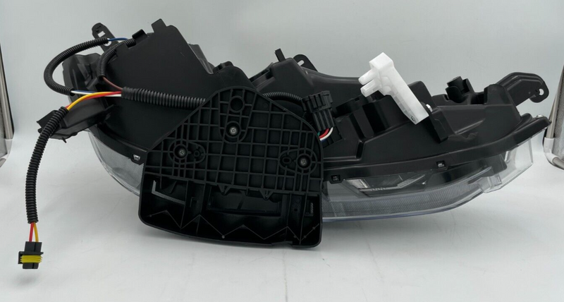 Load image into Gallery viewer, FOR 16-19 NISSAN SENTRA LEFT DRIVER SIDE HALOGEN HEADLIGHT HEADLAMP
