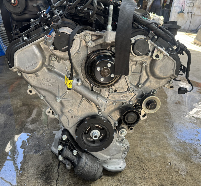 Load image into Gallery viewer, HYUNDAI PALISADE FWD AUTOMATIC ENGINE ASSEMBLY 20-23 56K MILES 3.8L # NB1-EU386
