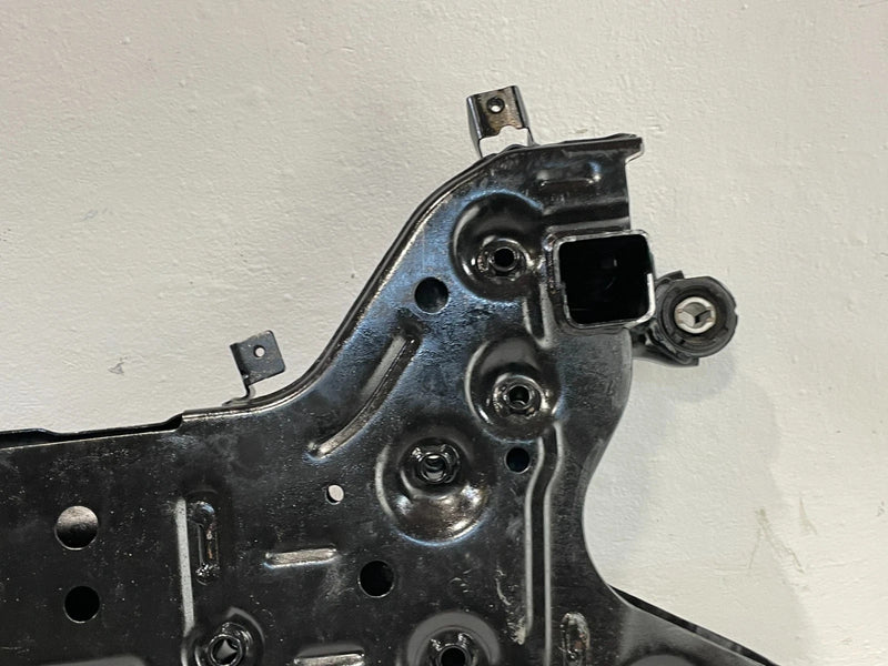 Load image into Gallery viewer, 20-25 HYUNDAI PALISADE FWD FRONT SUSPENSION SUBFRAME CROSSMEMBER CRADLE # 101399
