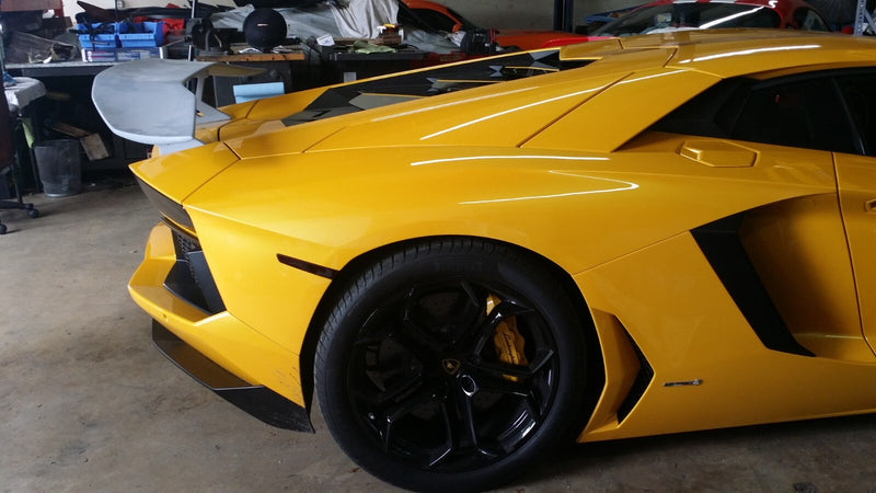 Load image into Gallery viewer, Rear Trunk Lid Wing Spoiler SV Style For Lamborghini Aventador 2012-2017
