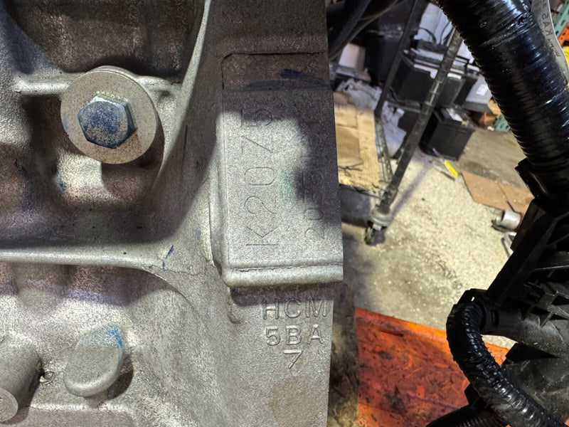 Load image into Gallery viewer, OEM HONDA HRV HR-V FWD ENGINE ASSEMBLY AUTO 16K MILES 2.0L 2023-2024 # NB1-ES372
