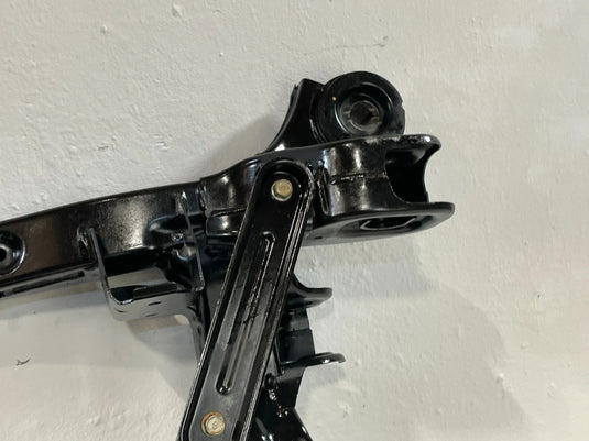 20-25 HYUNDAI PALISADE FWD REAR SUSPENSION SUBFRAME CROSSMEMBER CRADLE