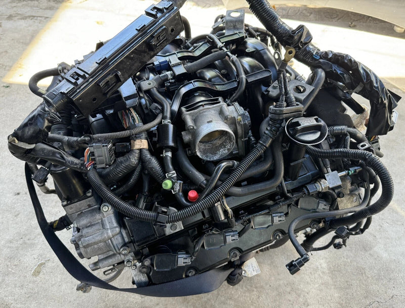Load image into Gallery viewer, INFINITI M56 Q70 Q70L RWD ENGINE ASSEMBLY AUTO 136K MILES 5.6L 11-19 # NB1-ES347
