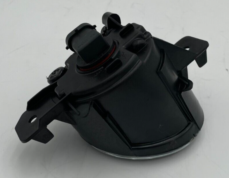 Load image into Gallery viewer, ⭐⭐ FOR 2004-2019 ALTIMA VERSA, JX35 G37 RIGHT PASSENGER BUMPER FOG LIGHT LAMP ⭐⭐
