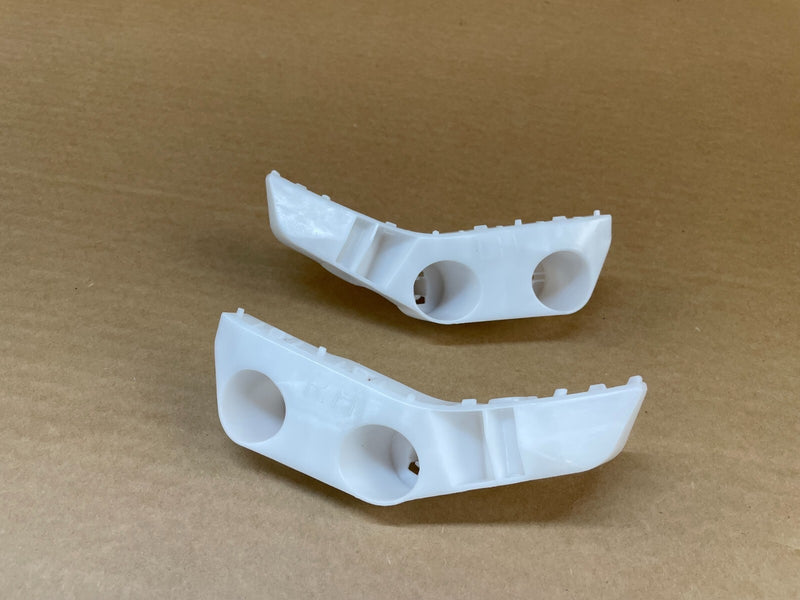 Load image into Gallery viewer, ⭐⭐ FOR INFINITI M37 Q70 FRONT LEFT &amp; RIGHT SIDE BUMPER RETAINER BRACKET PAIR ⭐⭐
