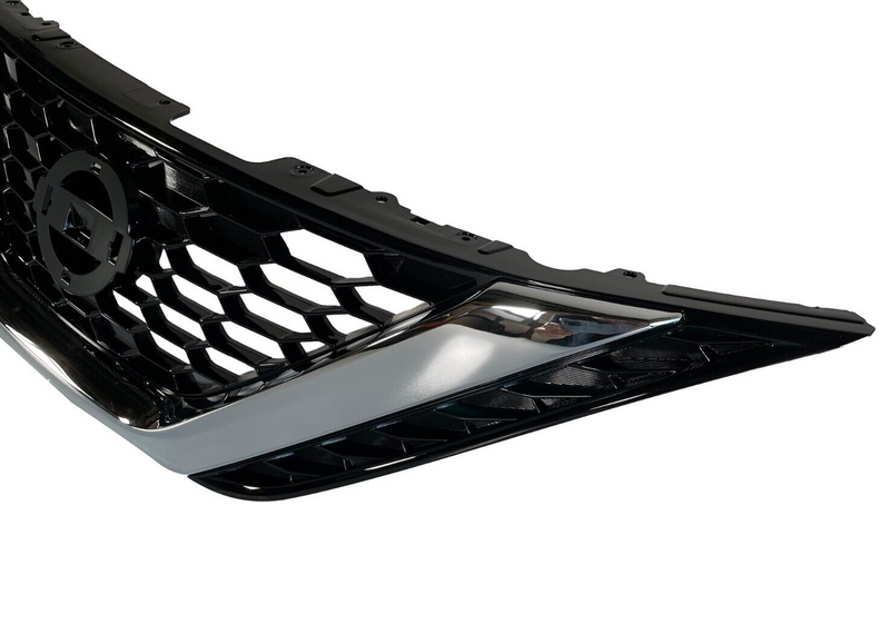 Load image into Gallery viewer, Front Bumper Upper Grille Chrome W/O Emblem Nissan Sentra For 16-19
