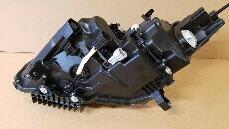 Load image into Gallery viewer, Headlight Headlamp Adaptive W/ AFS Right Passenger Side For Infiniti Q70 15 - 19
