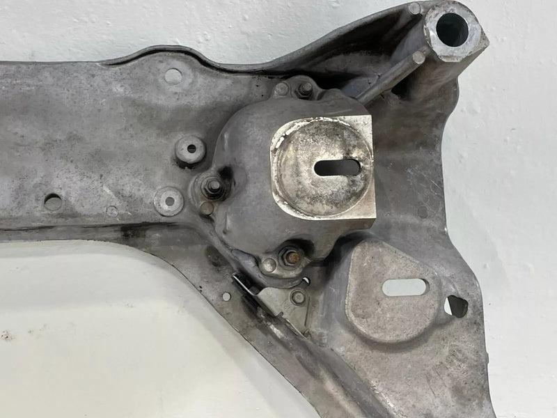 Load image into Gallery viewer, INFINITI FX37 FX50 RWD FRONT ENGINE SUBFRAME CROSSMEMBER CRADLE 2011-2013 #97311

